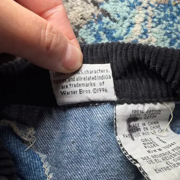 1996 Looney Tunes Denim Jacket - Picture 6 of 7